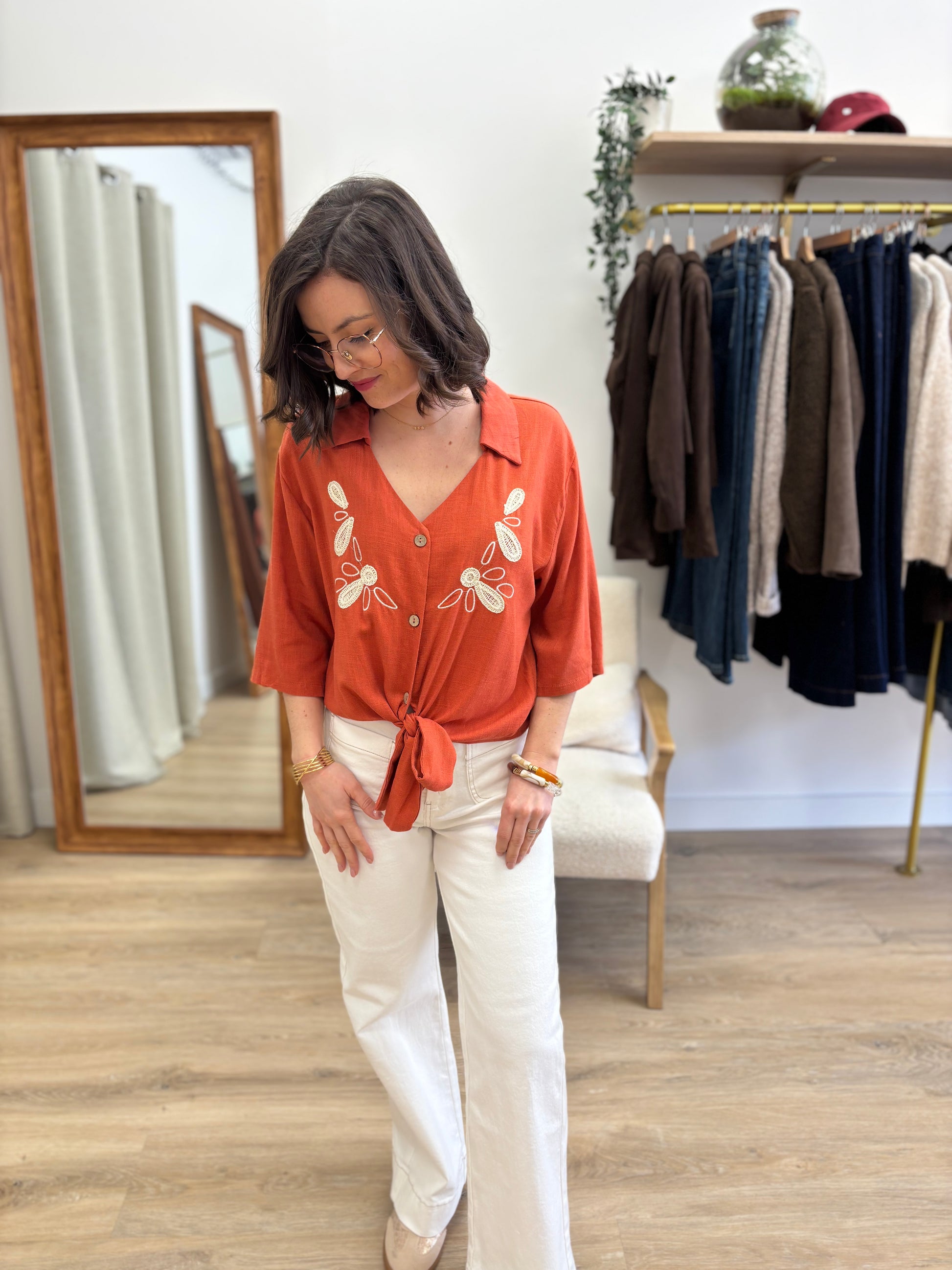 Blouse brique brodée Mélissa
