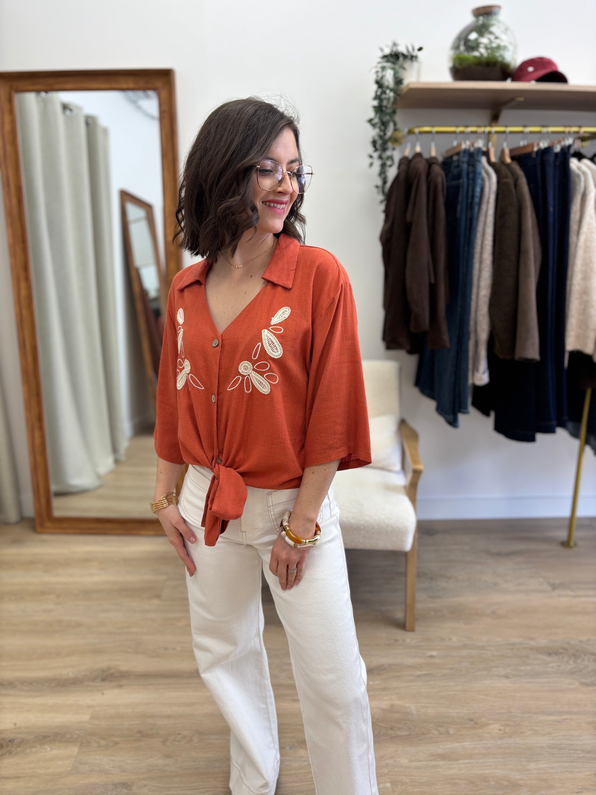 Blouse brique brodée Mélissa