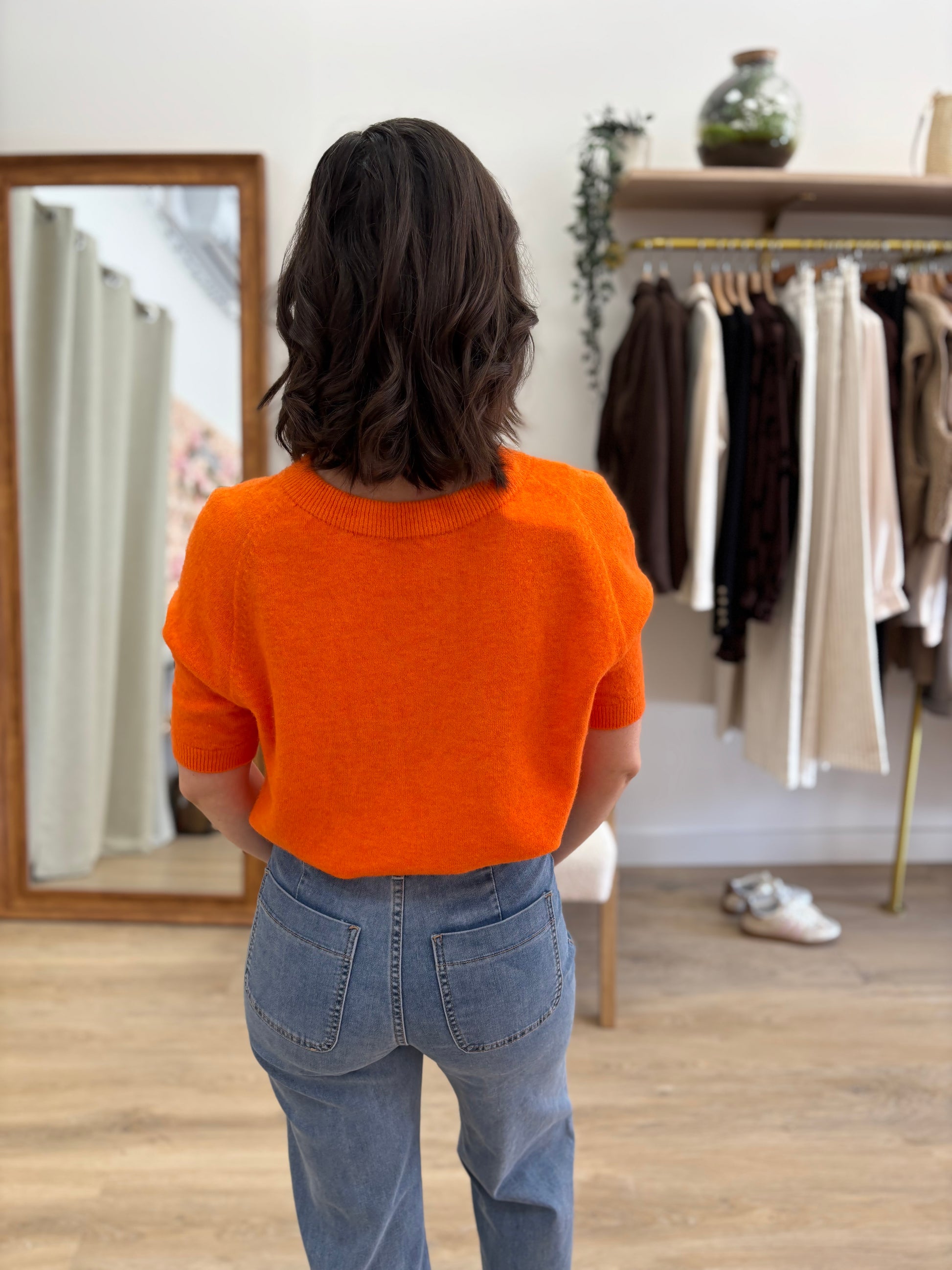 Pull Betty orange